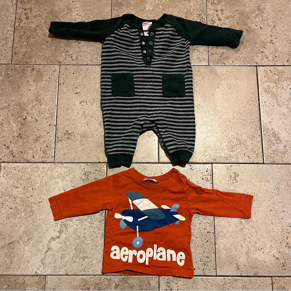 Hanna Andersson green romper and Baby Boden Aeroplane shirt - 3-6 months